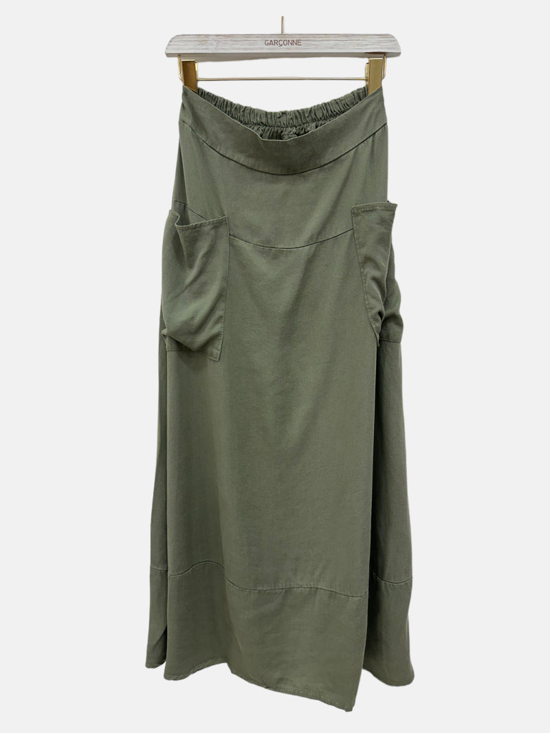 Made in Italy Long stretch Skirt with Feature Side Pockets