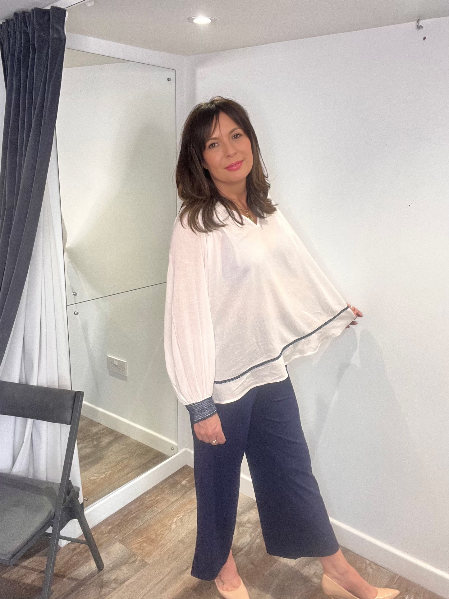 Surkana Esmi Plain wide cropped pants Navy blue