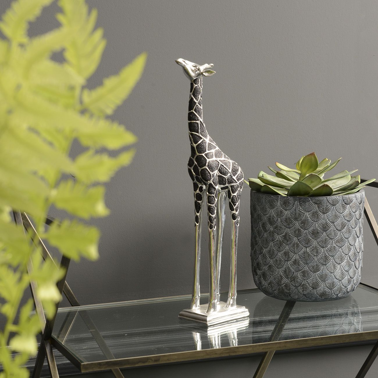 Giraffe Sculpture - Head Forward - 39cm