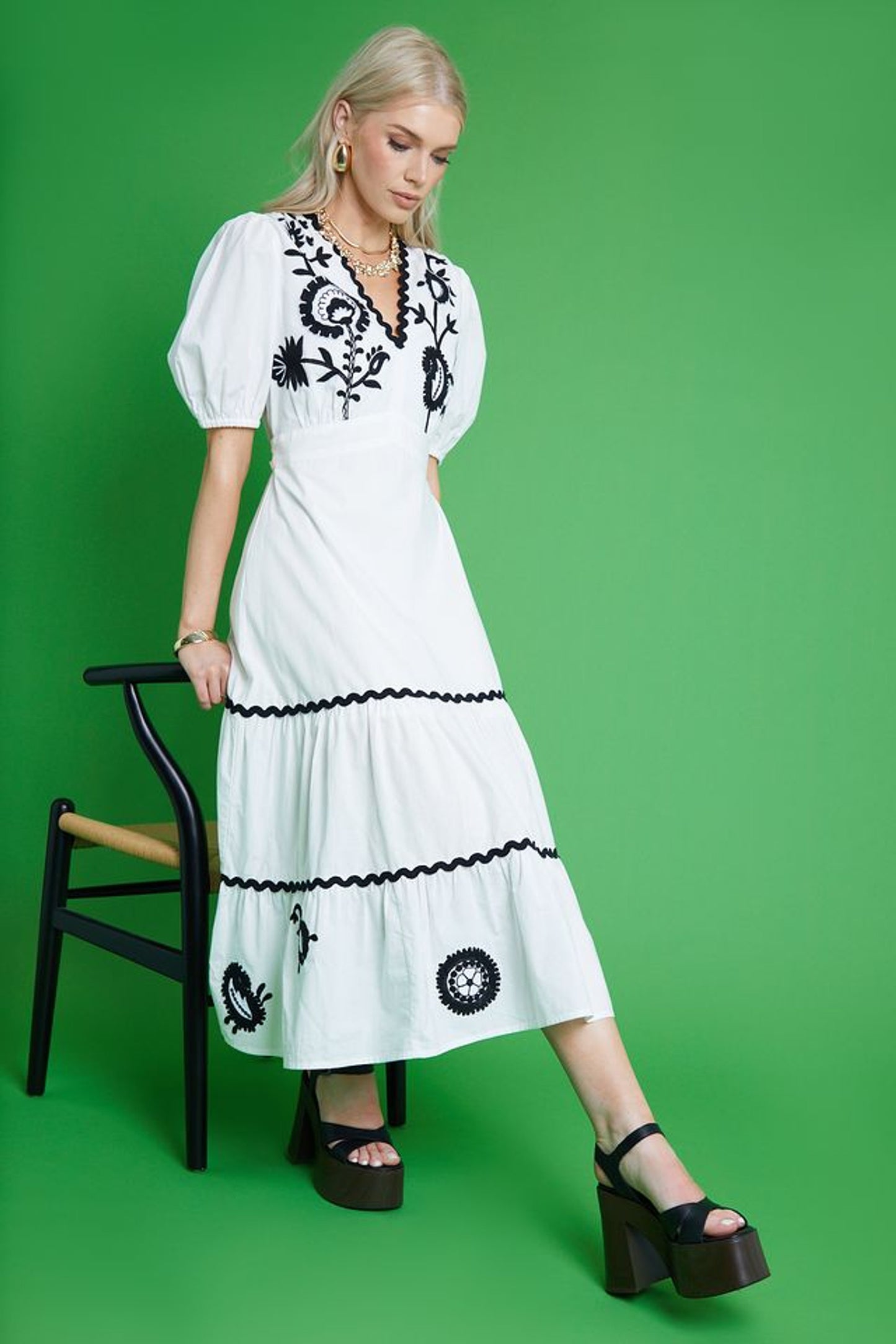 Embroidered Mono Tiered Trim Detail Puff Sleeve Midi Dress