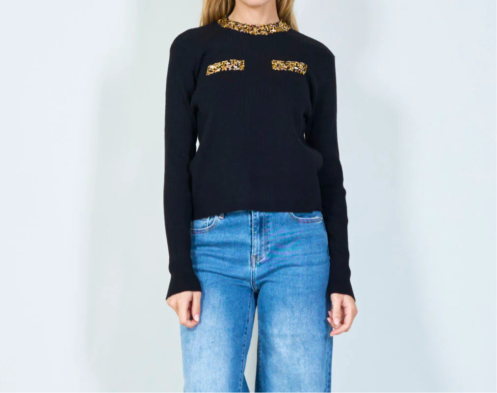 Long-sleeve sweater with sequin accents - 2 Colours