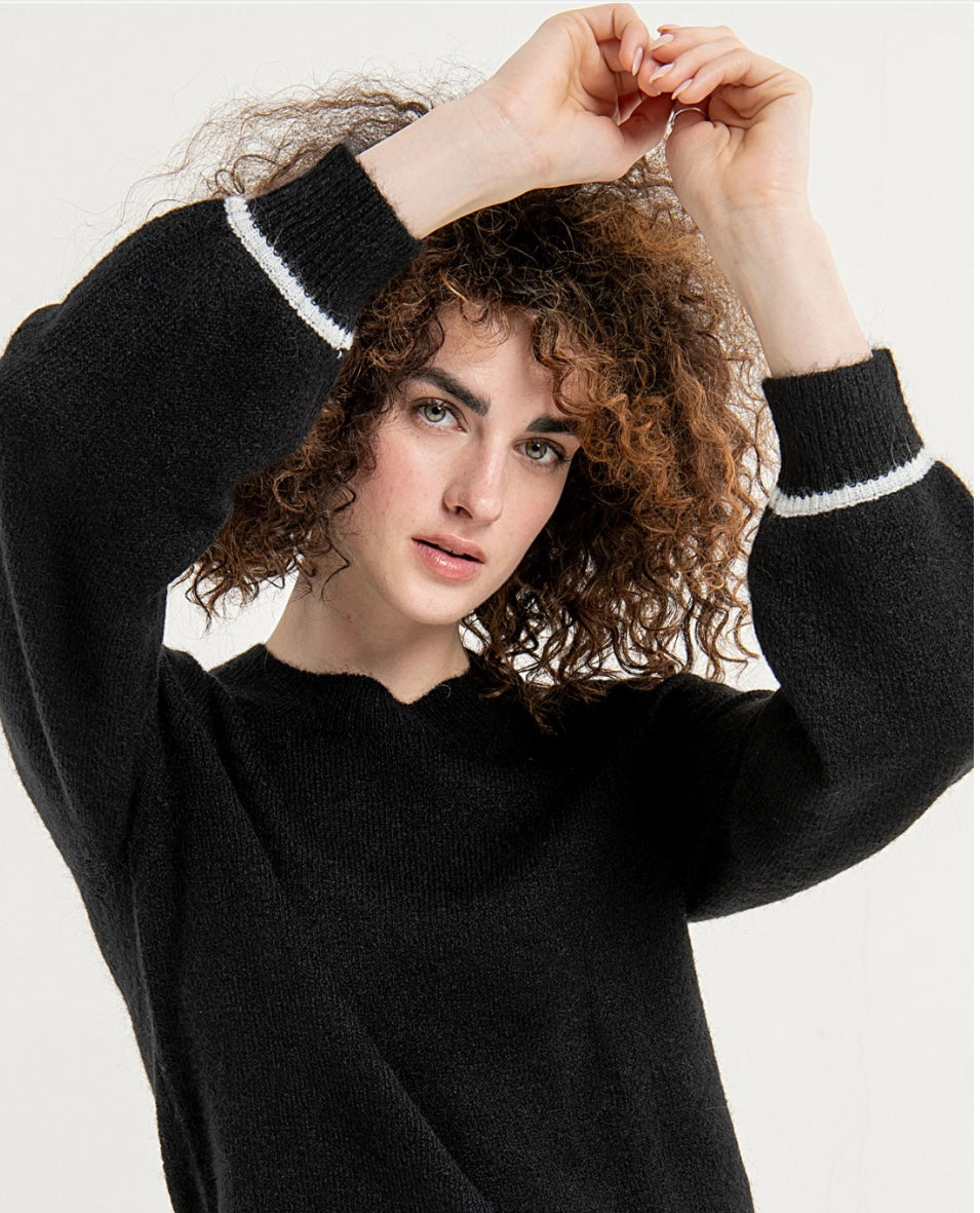 Surkana Wool Blend Sweater contrast Band detail