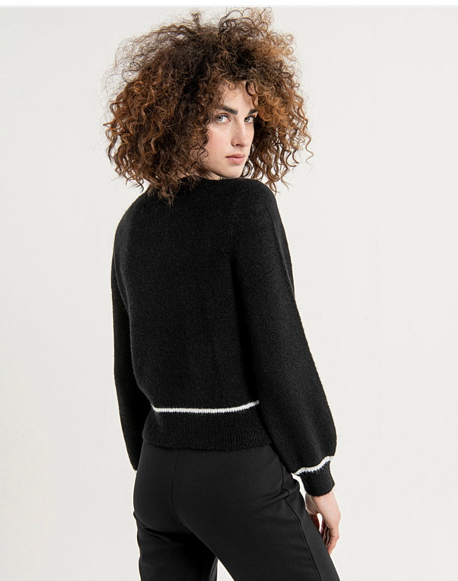 Surkana Wool Blend Sweater contrast Band detail
