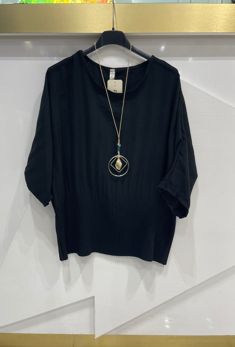 Mid Sleeve Pleat Detail Top with Necklace