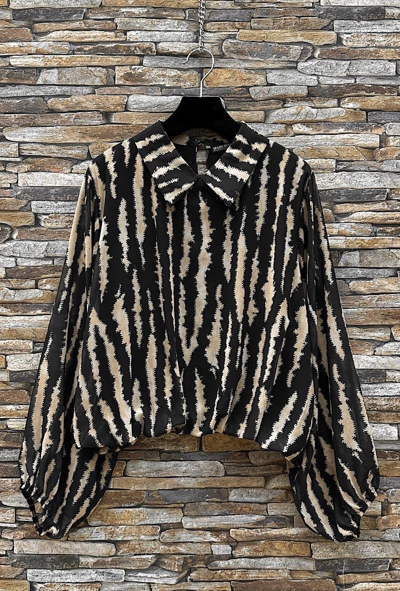 Chiffon Printed Bubble Hem Lined Blouse - Black