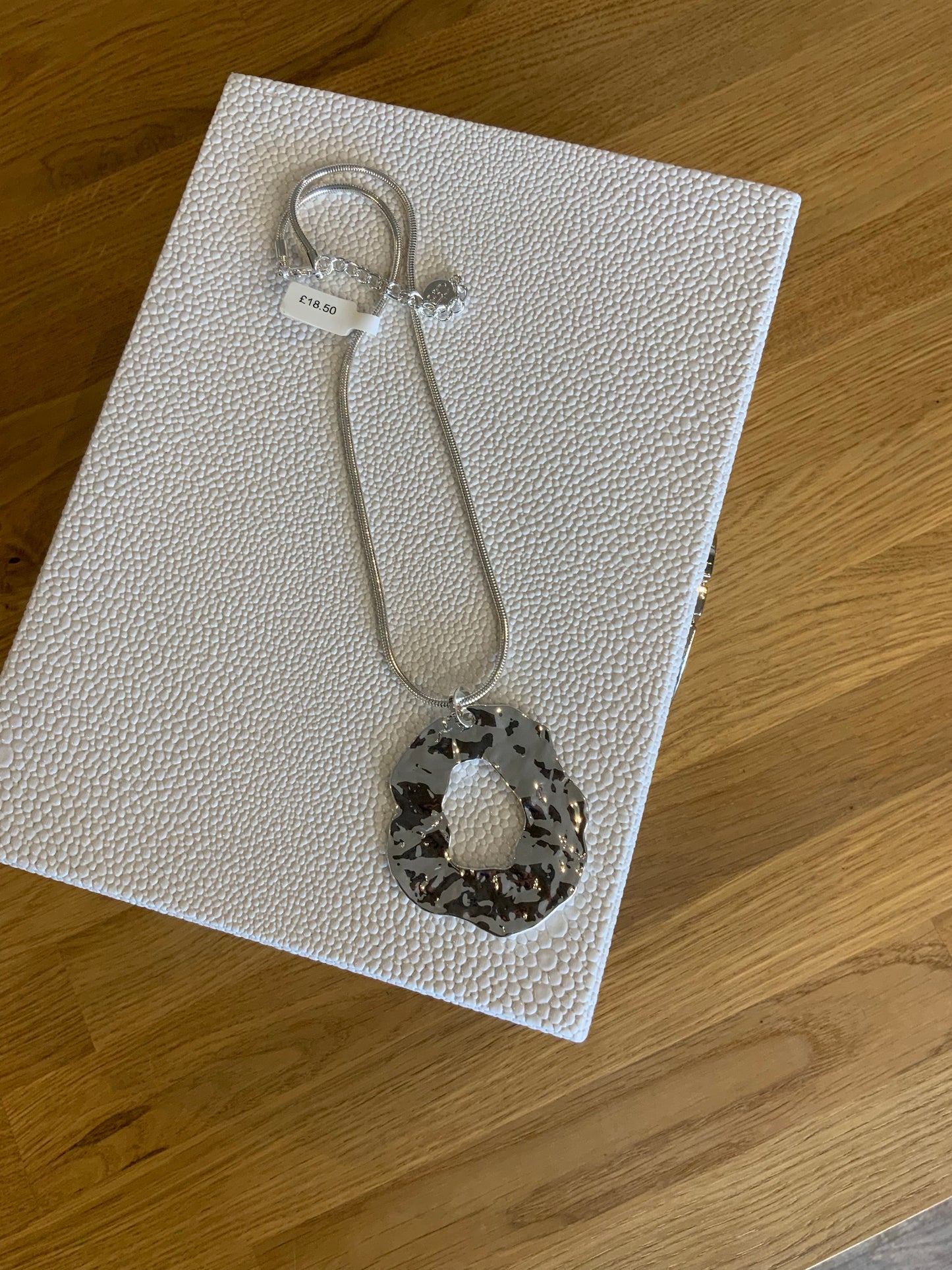 Textured Open Oval Pendant on short Snake Chain Necklace
