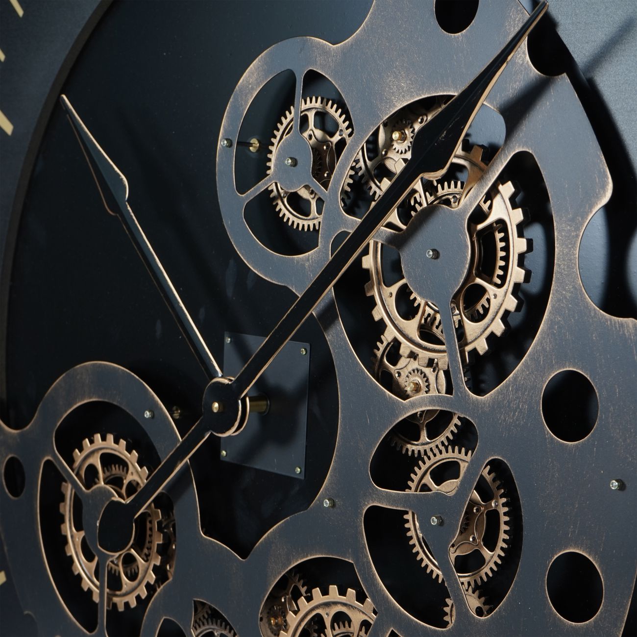 Cog Wall Clock with moving Dials 100cm